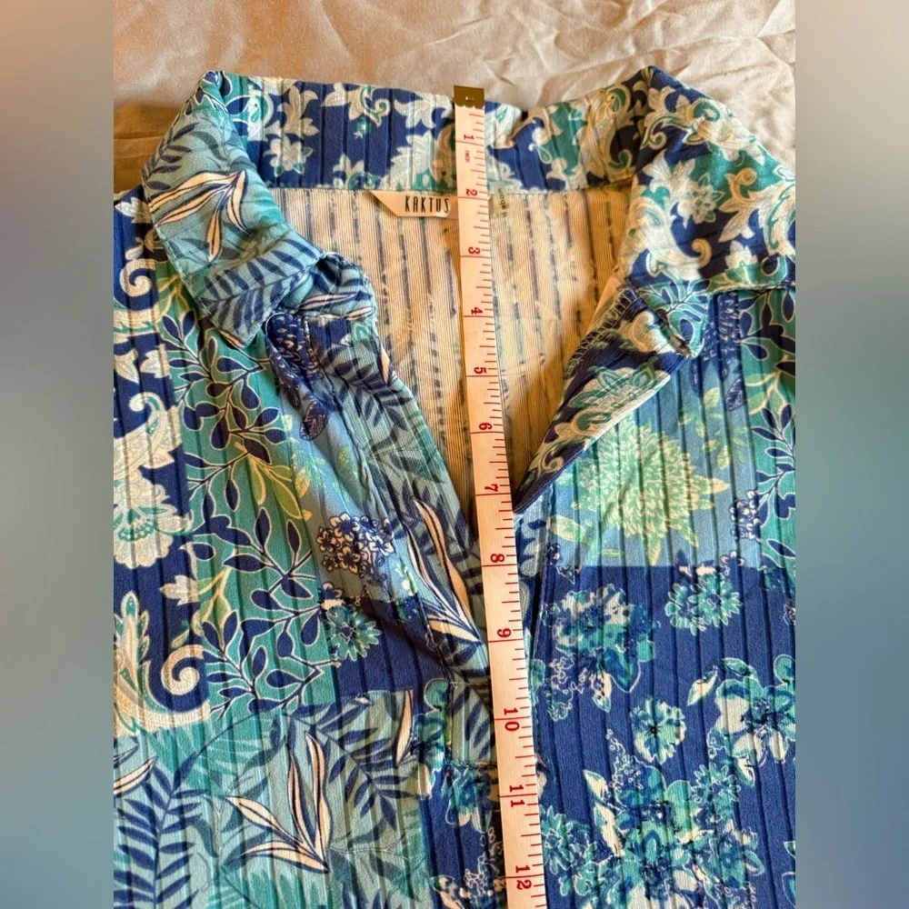 Cathy Daniels Blue & Teal Floral Patchwork Collared Sleeveless Top - Picture 12 of 12